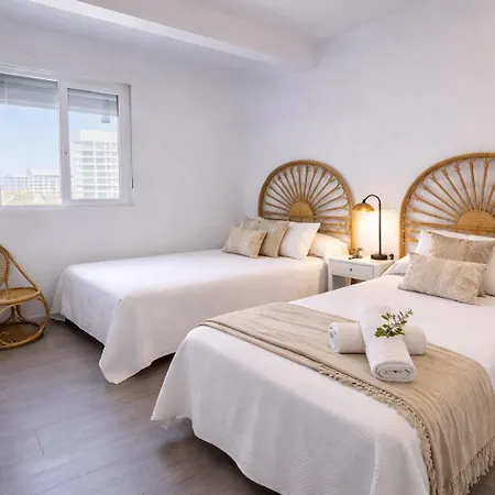 Stunning Sea View Beachfront 3br Yago Tower Apartment