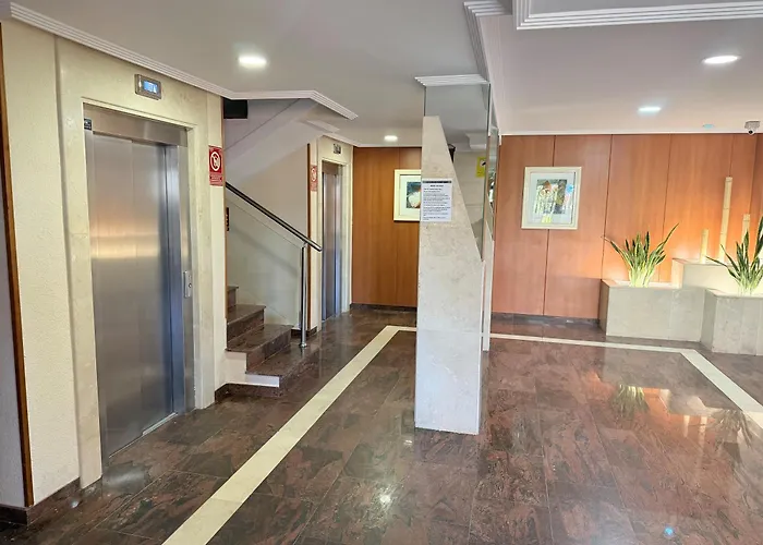 Stunning Sea View Beachfront 3br Yago Tower Apartment